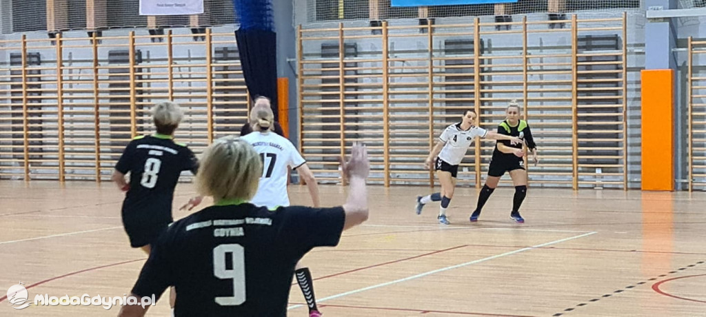 Iskra AMW GDYNIA- Uniwersytet Gdański - 31:40
