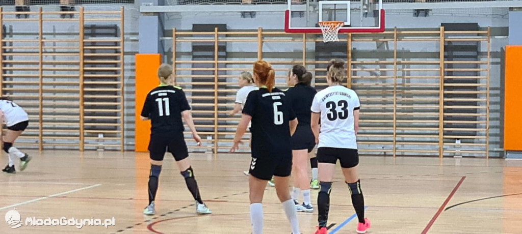Iskra AMW GDYNIA- Uniwersytet Gdański - 31:40