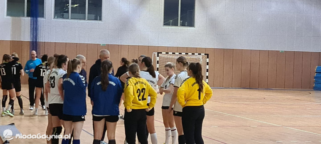 Iskra AMW GDYNIA- Uniwersytet Gdański - 31:40