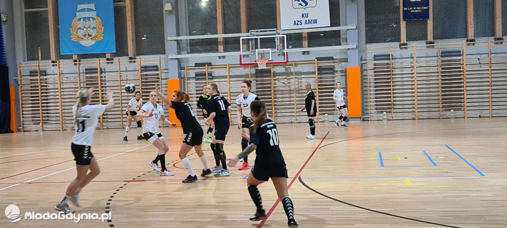 Iskra AMW GDYNIA- Uniwersytet Gdański - 31:40