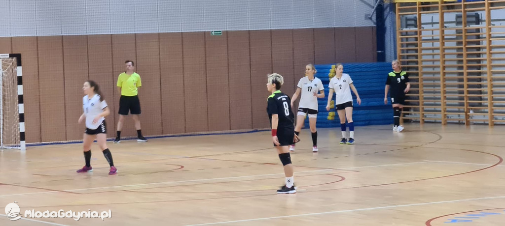 Iskra AMW GDYNIA- Uniwersytet Gdański - 31:40