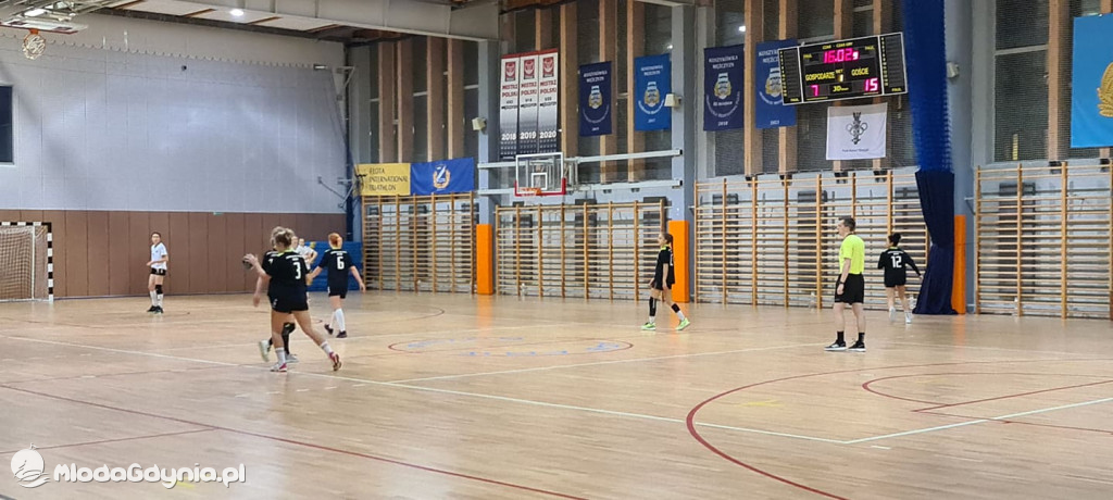 Iskra AMW GDYNIA- Uniwersytet Gdański - 31:40