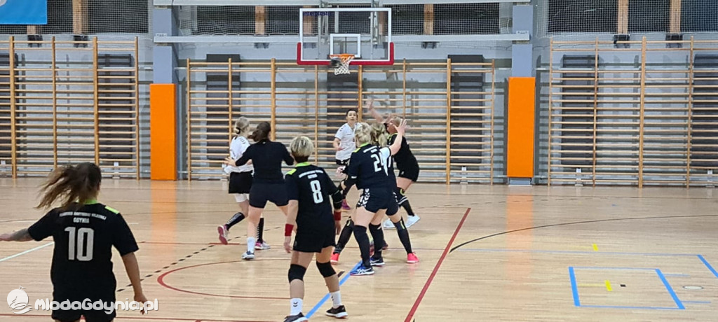 Iskra AMW GDYNIA- Uniwersytet Gdański - 31:40