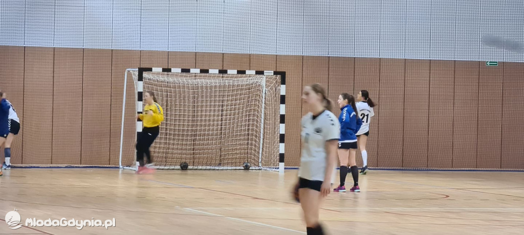 Iskra AMW GDYNIA- Uniwersytet Gdański - 31:40