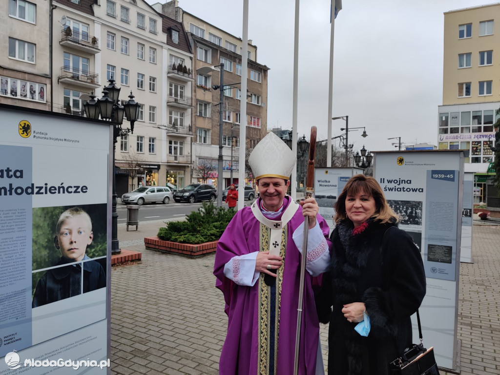 Gdynia - wprowadzenie relikwii bł. Kardynała Stefana Wyszyńskiego