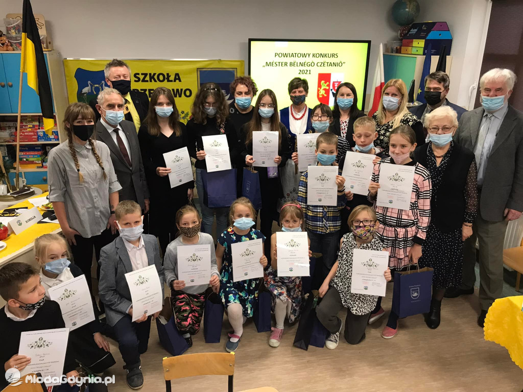 Méster Bëlnégò Czëtaniô - Mistrzowie czytania po kaszubsku spotkali się w Gdyni i Trzepowie