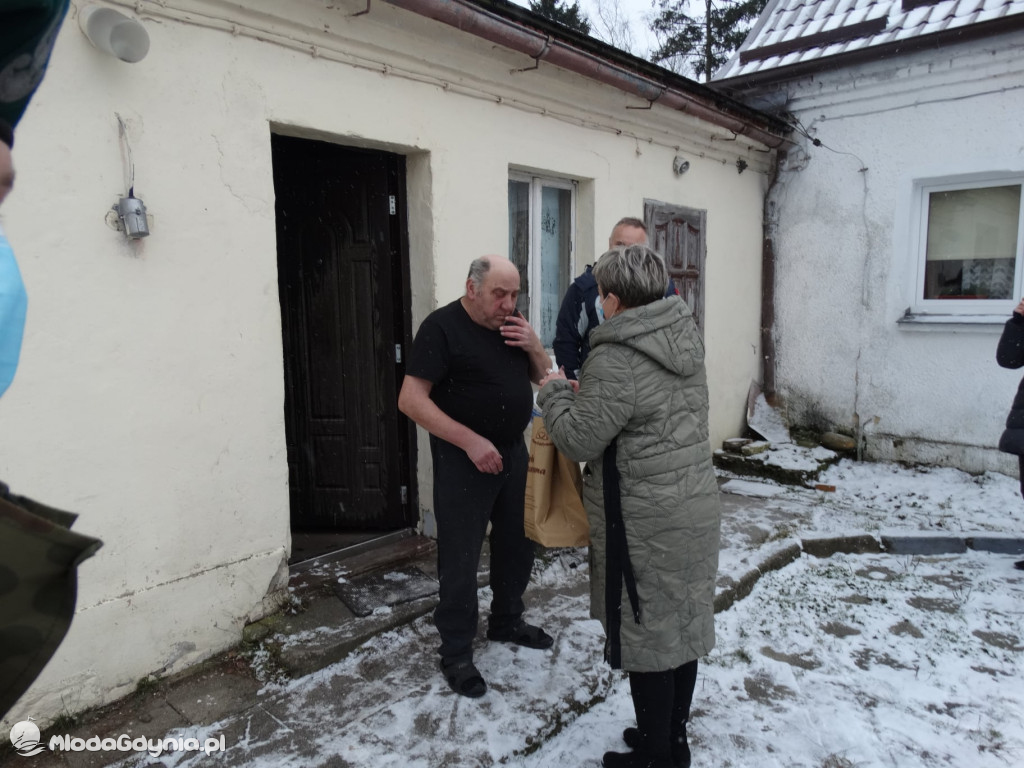 Brygada Inki z paczkami na Święta dla potrzebujących