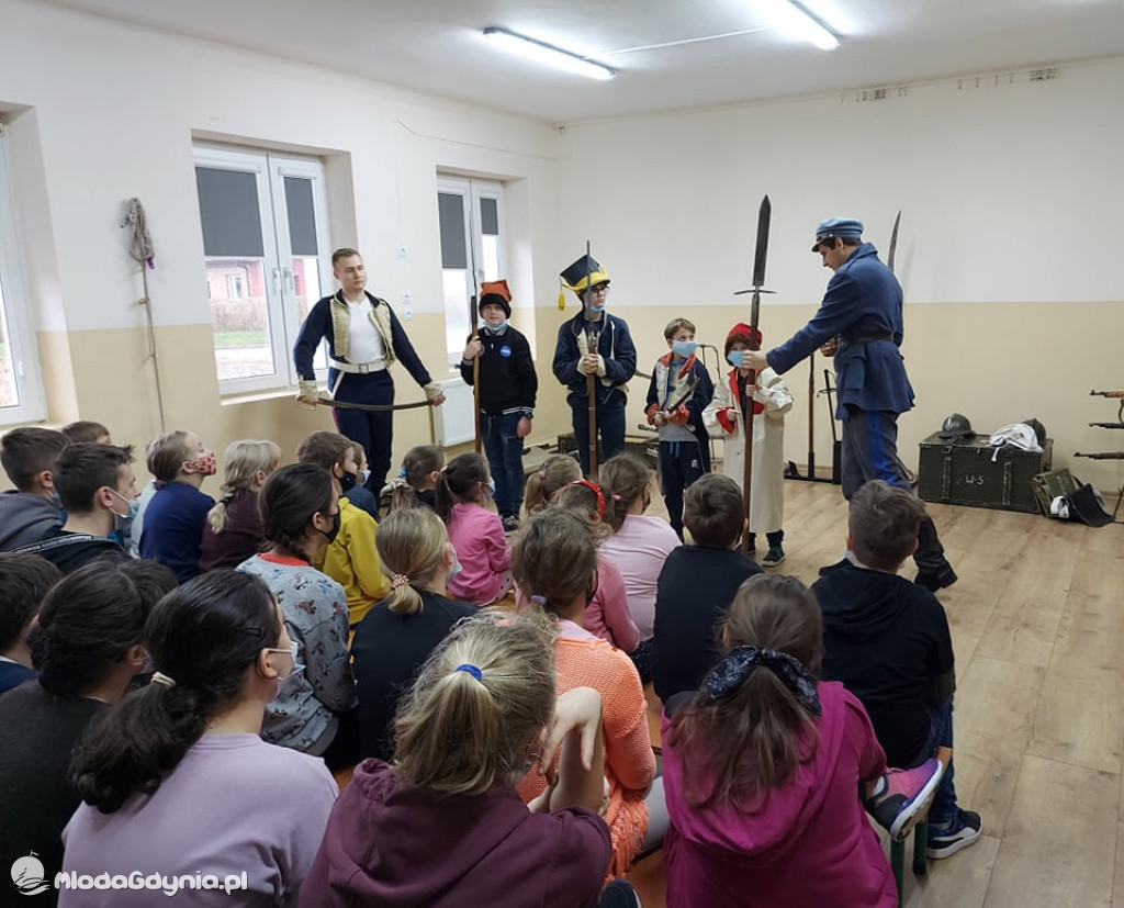 Fundacji pomocy za jeden  uśmiech  - projekt z PROO