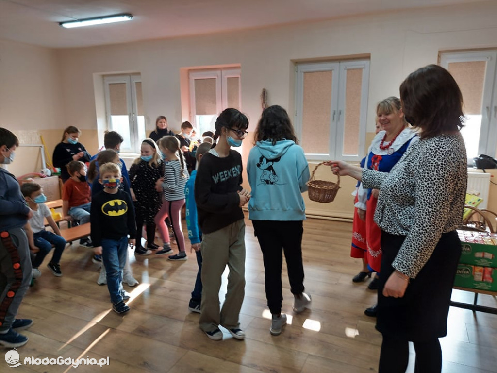 Fundacji pomocy za jeden  uśmiech  - projekt z PROO