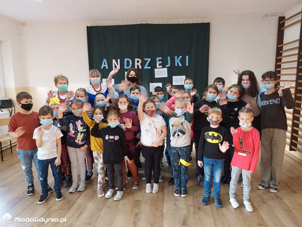 Fundacji pomocy za jeden  uśmiech  - projekt z PROO