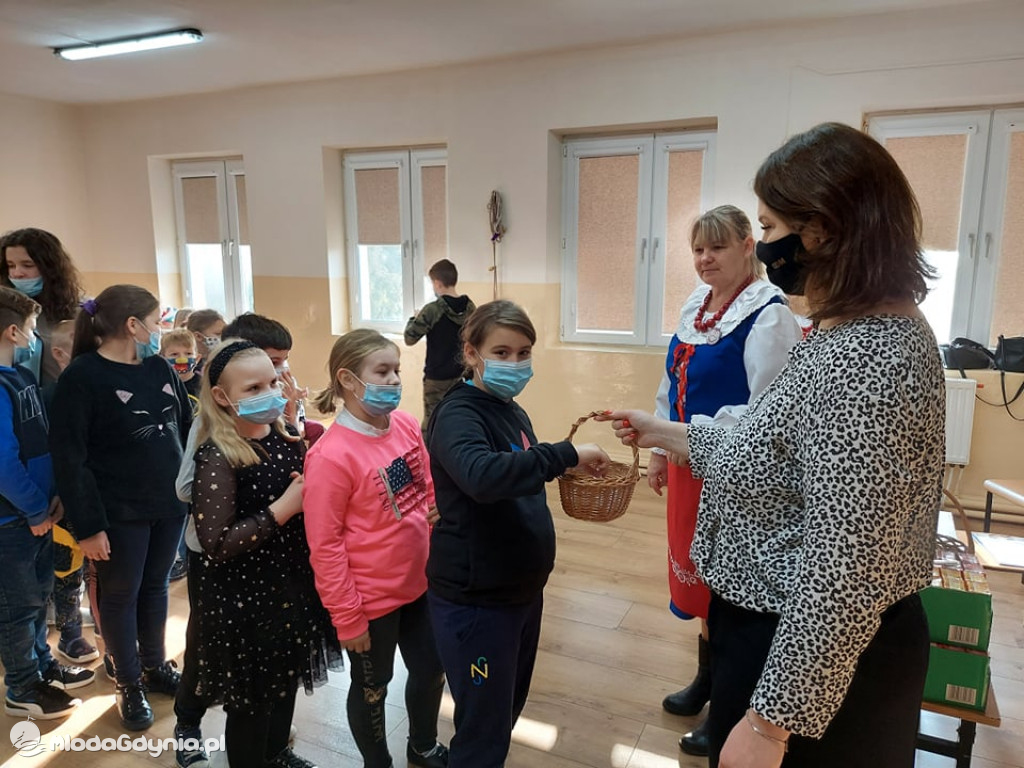 Fundacji pomocy za jeden  uśmiech  - projekt z PROO