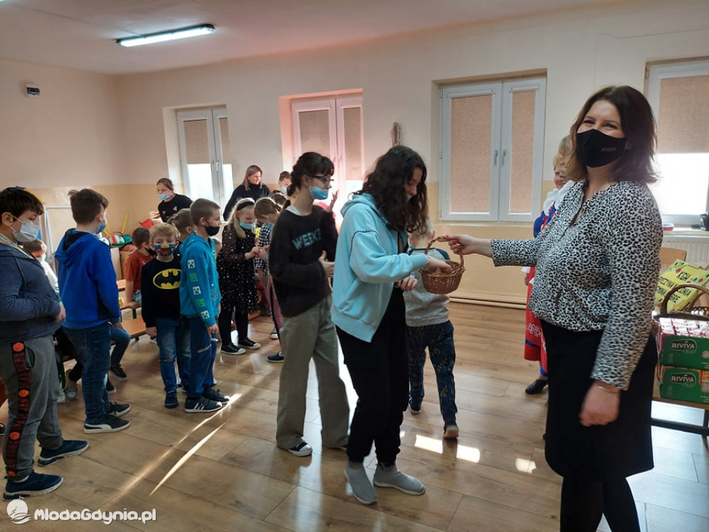 Fundacji pomocy za jeden  uśmiech  - projekt z PROO
