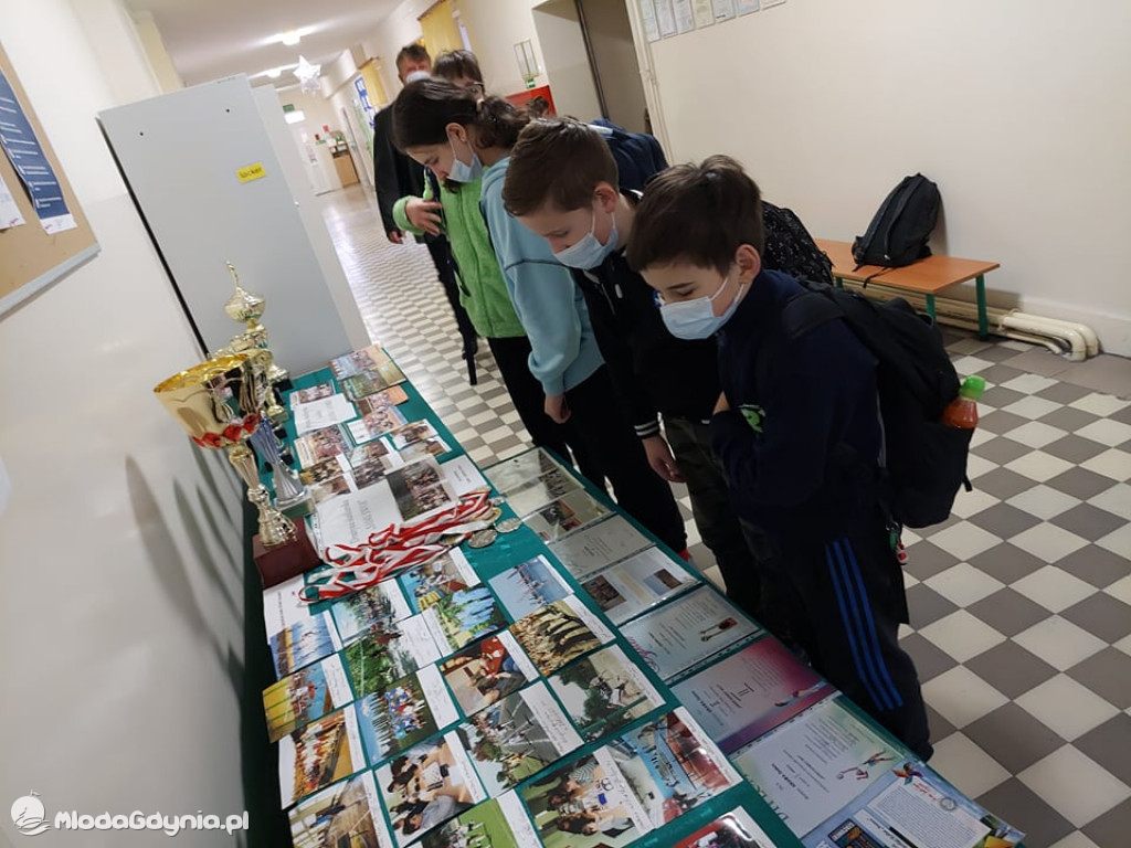 Fundacji pomocy za jeden  uśmiech  - projekt z PROO