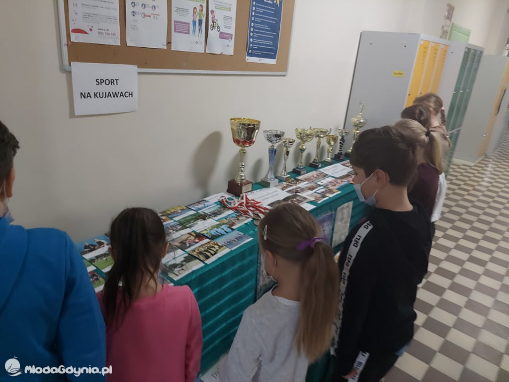 Fundacji pomocy za jeden  uśmiech  - projekt z PROO