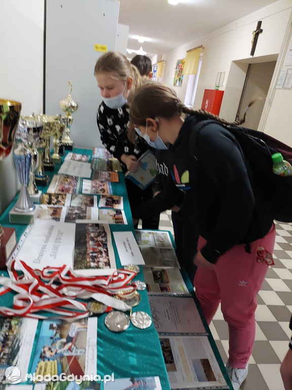Fundacji pomocy za jeden  uśmiech  - projekt z PROO