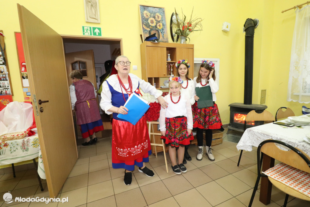 Fundacji pomocy za jeden  uśmiech  - projekt z PROO