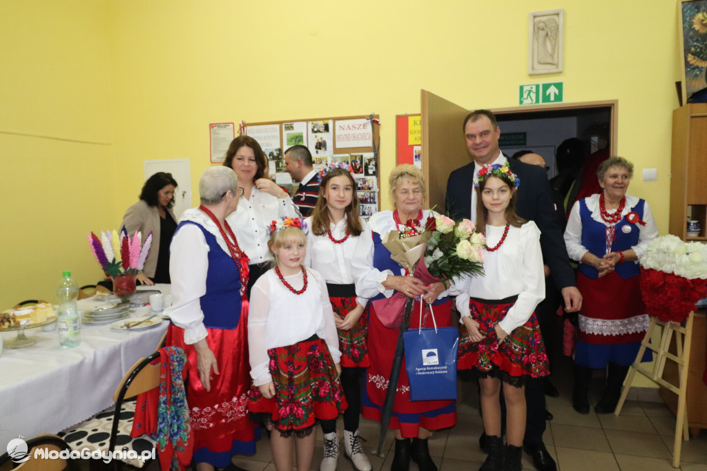 Fundacji pomocy za jeden  uśmiech  - projekt z PROO