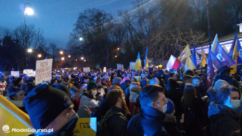Protest przed Ambasadą Rosji w Warszawie