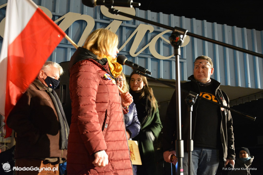 Poparcie dla walczącej Ukrainy w Gdańsku 24.02.2022