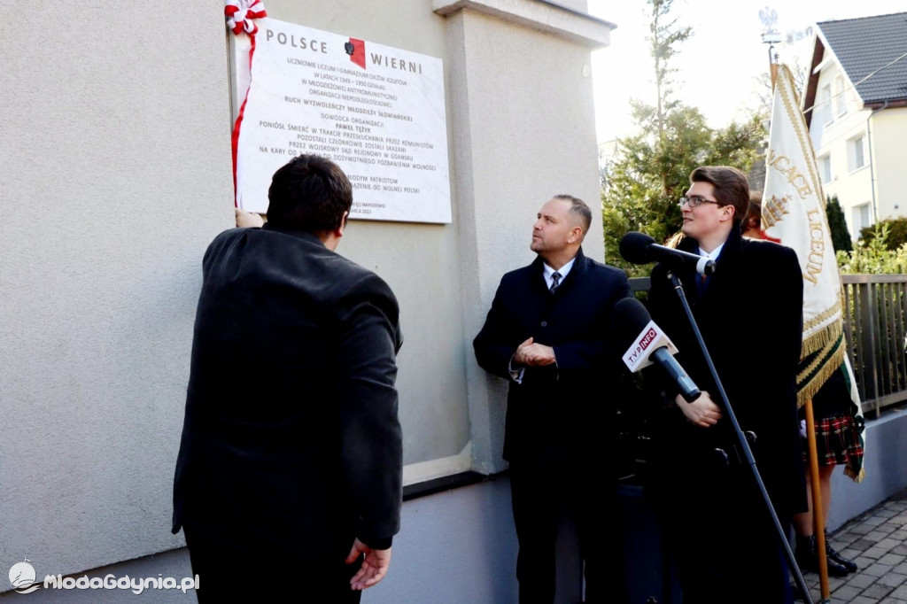Prezes IPN dr Karol Nawrocki odsłonił tablicę u Jezuitów