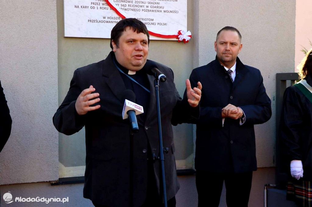 Prezes IPN dr Karol Nawrocki odsłonił tablicę u Jezuitów