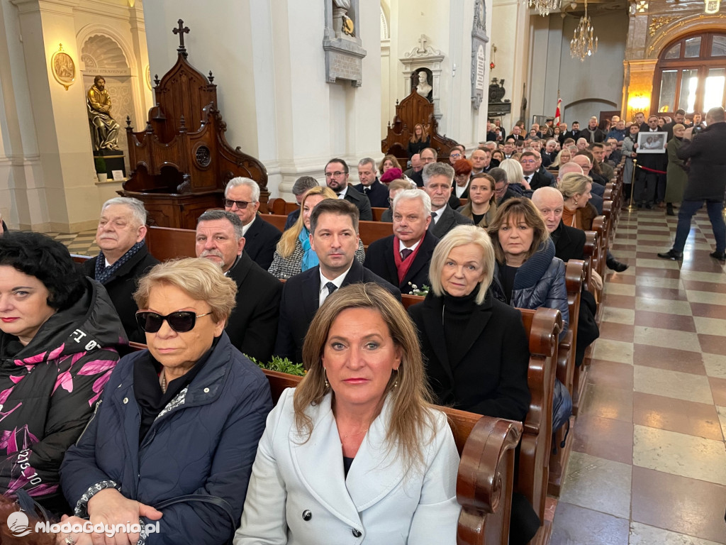 Uroczystości smoleńskie w Warszawie z udziałem Małgorzaty Zwiercan - Koemdanta Głównego OHP10.04.2022