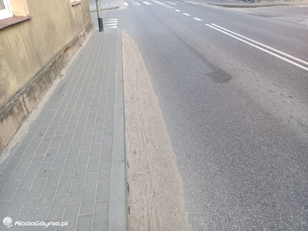 Bałagan po zimie w Czarnem