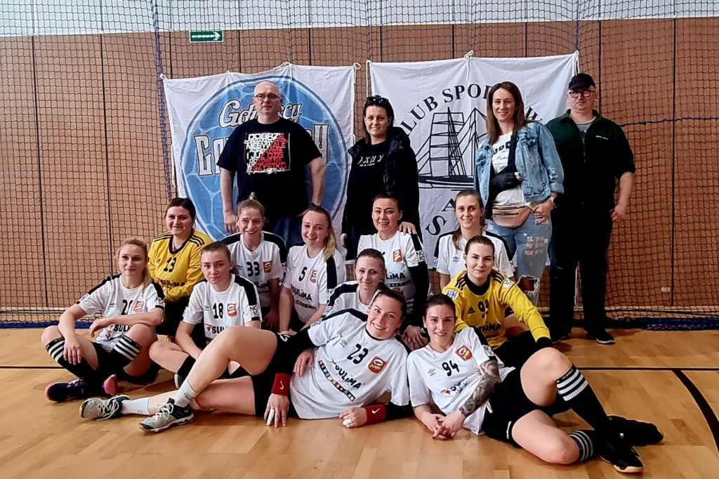 Iskra AWM Gdynia - Junak Włocławek