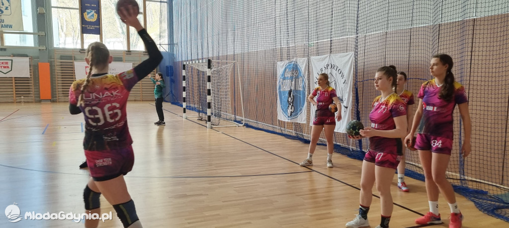 Iskra AWM Gdynia - Junak Włocławek