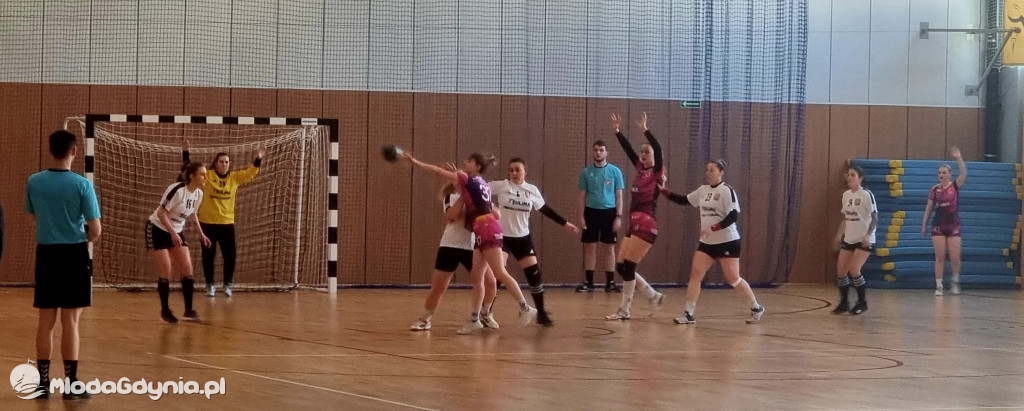 Iskra AWM Gdynia - Junak Włocławek