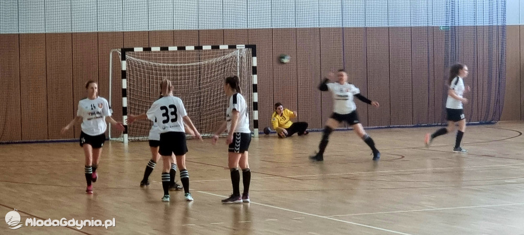 Iskra AWM Gdynia - Junak Włocławek