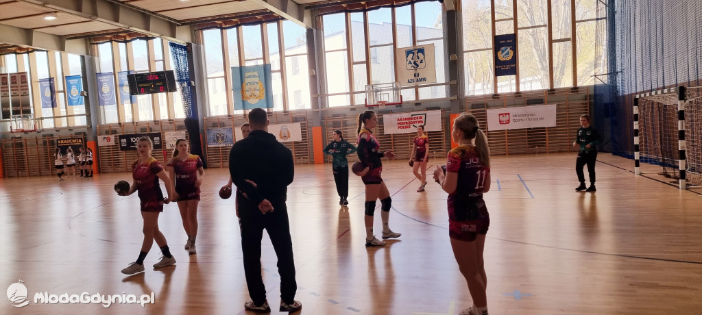 Iskra AWM Gdynia - Junak Włocławek