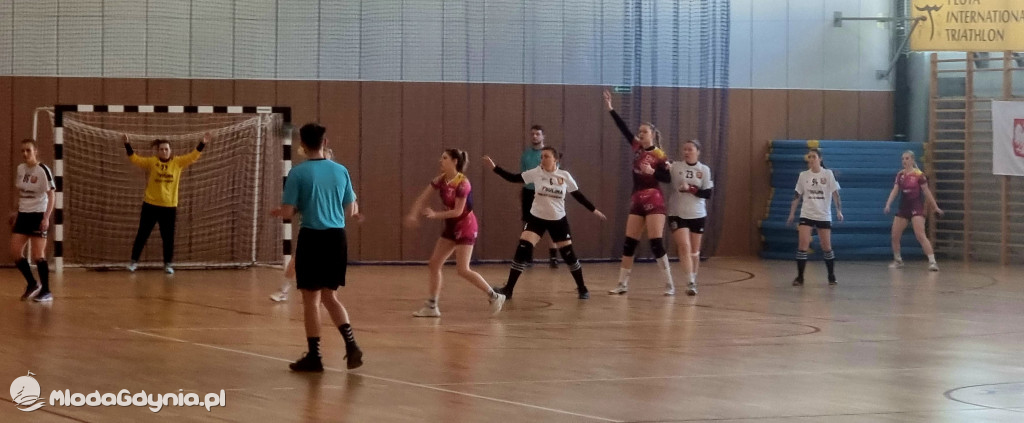 Iskra AWM Gdynia - Junak Włocławek