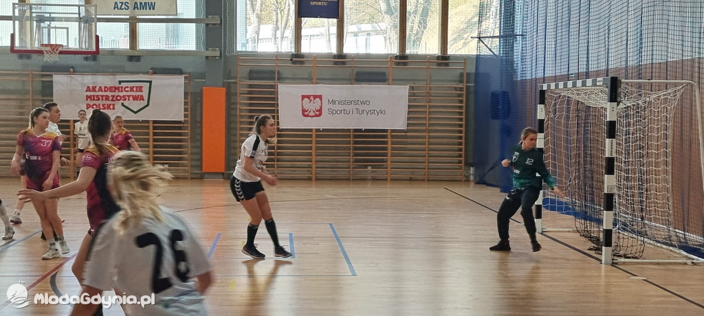 Iskra AWM Gdynia - Junak Włocławek