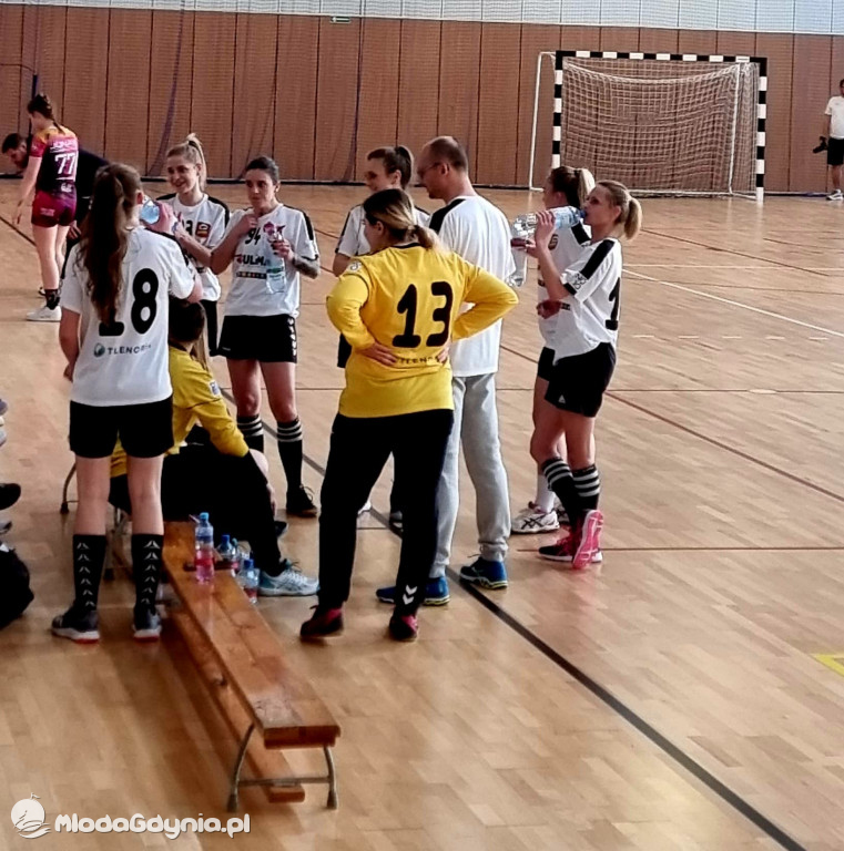 Iskra AWM Gdynia - Junak Włocławek