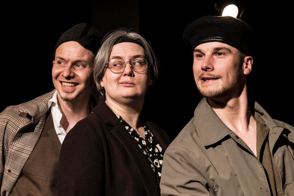 Teatr Gdynia Główna - PREMIERA - Dojrzeć do dzieciństwa
