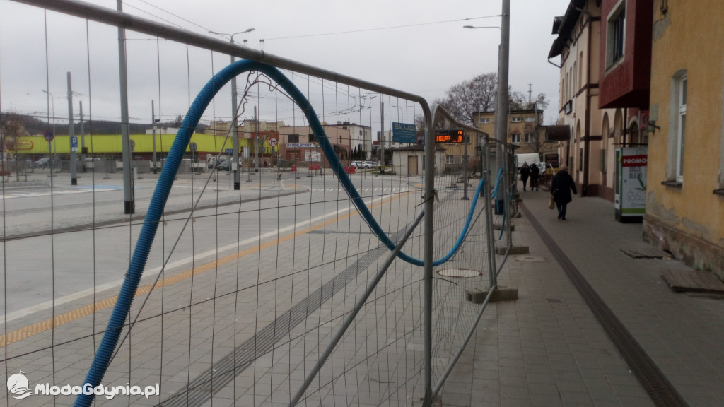 Parking podziemny przy PKP Gdynia Chylonia nadal zamknięty