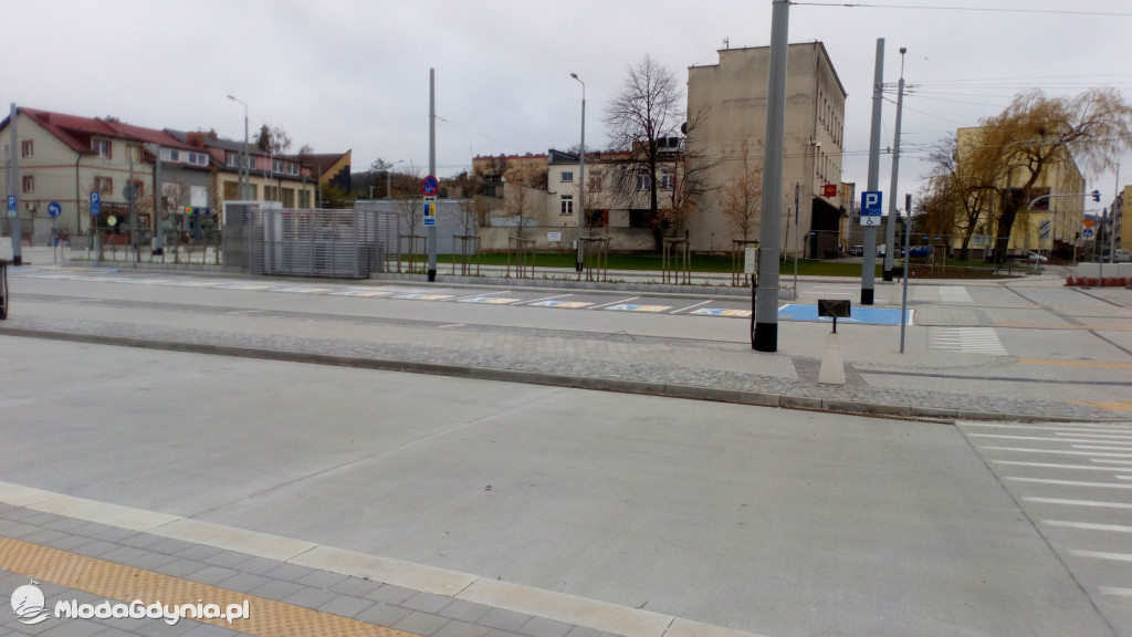 Parking podziemny przy PKP Gdynia Chylonia nadal zamknięty