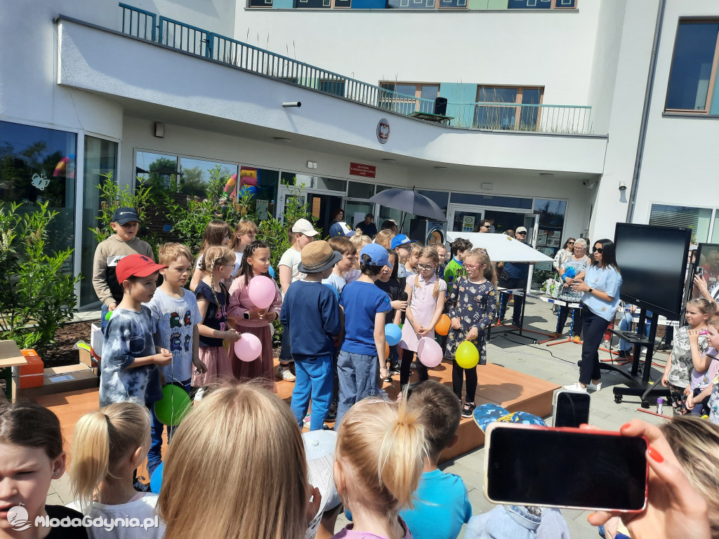 SP Pogórze - Festyn Rodzinny - W każdym z nas jest dziecko