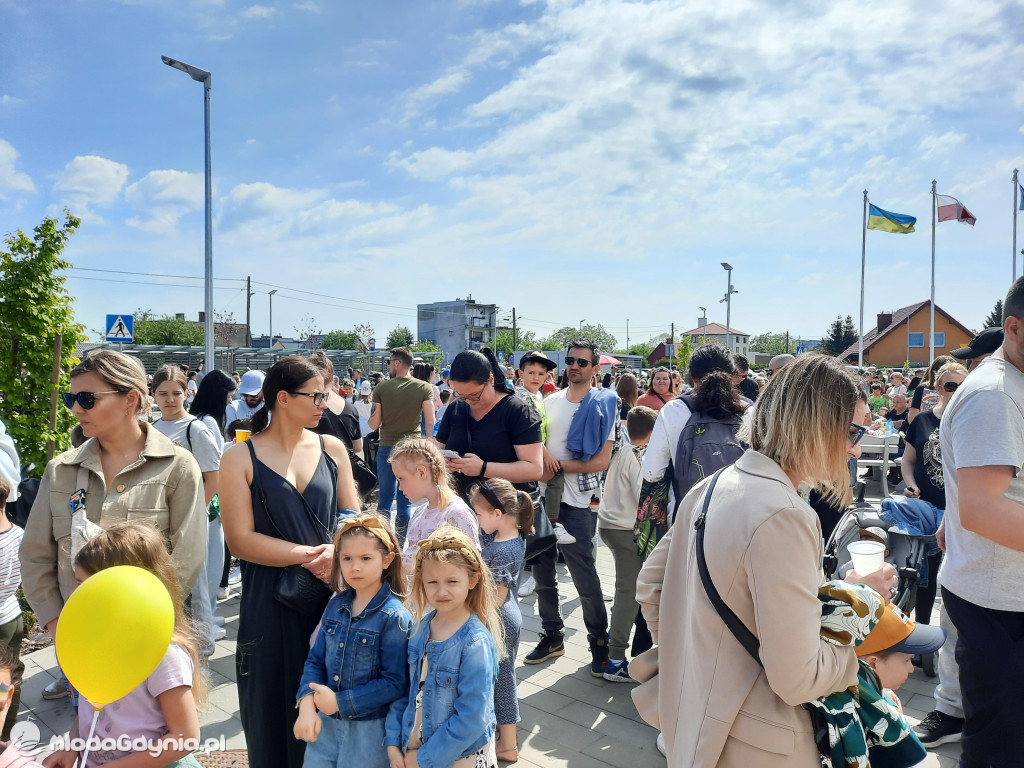 SP Pogórze - Festyn Rodzinny - W każdym z nas jest dziecko
