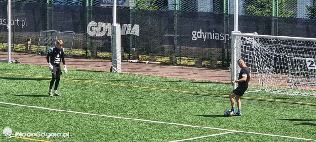 Bałtyk Gdynia - Elena Toruń 2:2