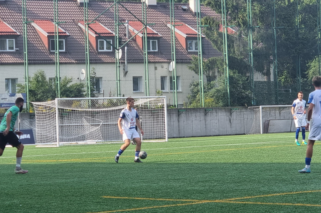 Bałtyk II Gdynia -  GTS Pruszcz Gdański 9:2 (3:1)
