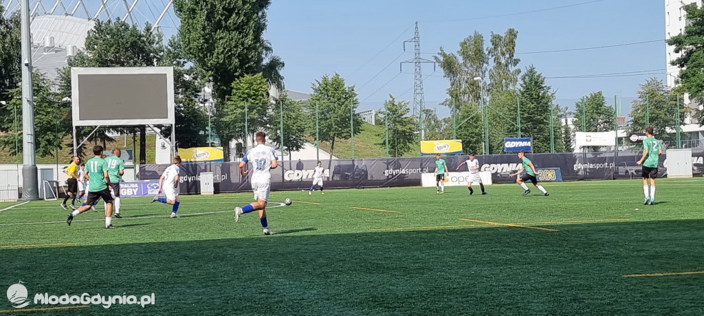 Bałtyk II Gdynia -  GTS Pruszcz Gdański 9:2 (3:1)