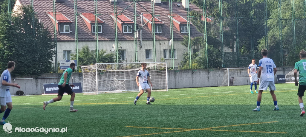 Bałtyk II Gdynia -  GTS Pruszcz Gdański 9:2 (3:1)