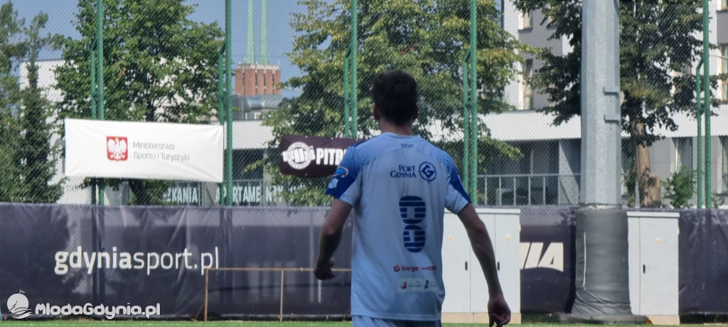 Bałtyk II Gdynia -  GTS Pruszcz Gdański 9:2 (3:1)