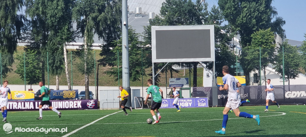 Bałtyk II Gdynia -  GTS Pruszcz Gdański 9:2 (3:1)