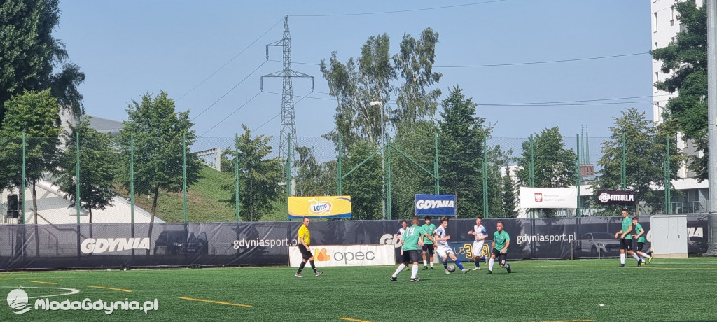 Bałtyk II Gdynia -  GTS Pruszcz Gdański 9:2 (3:1)