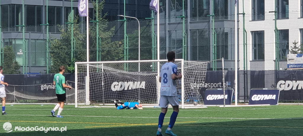 Bałtyk II Gdynia -  GTS Pruszcz Gdański 9:2 (3:1)