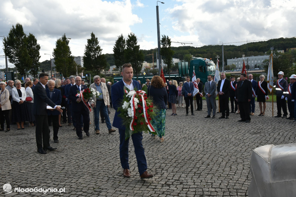 Sierpień '80 - Pomnik Ofiar Grudnia '70 Gdynia 30.08.2022
