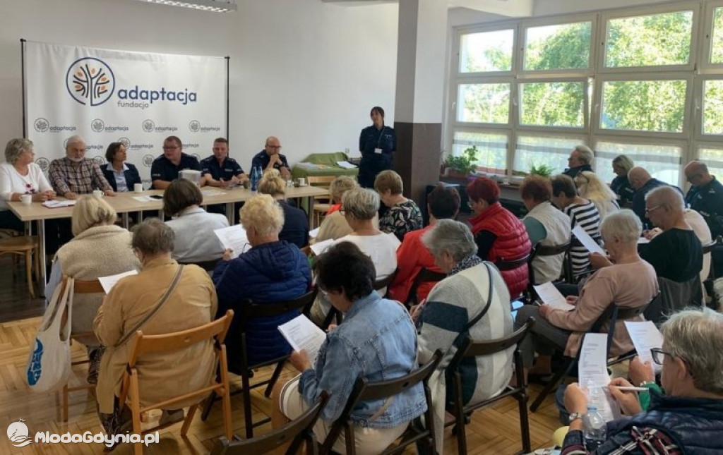 Debata społeczna poświęcona bezpieczeństwu seniorów